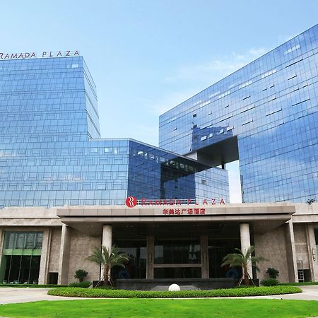 Ramada Plaza Liuzhou Liudong Hotell Eksteriør bilde