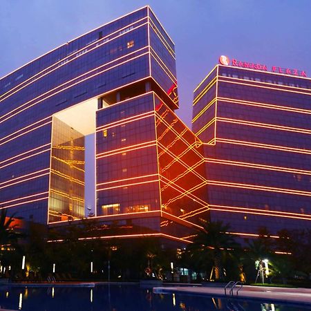Ramada Plaza Liuzhou Liudong Hotell Eksteriør bilde