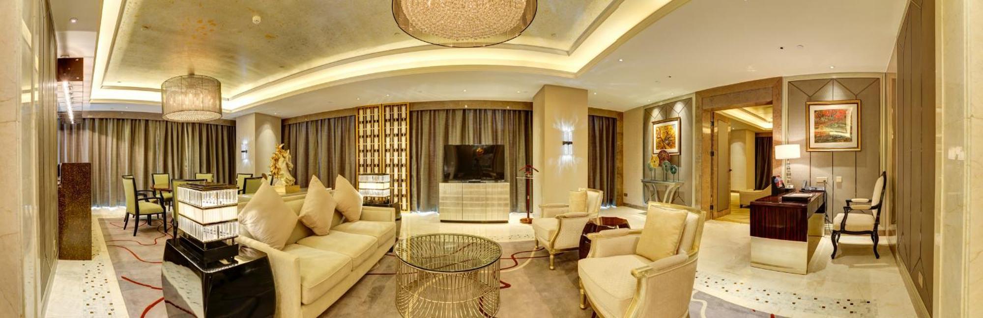 Ramada Plaza Liuzhou Liudong Hotell Eksteriør bilde
